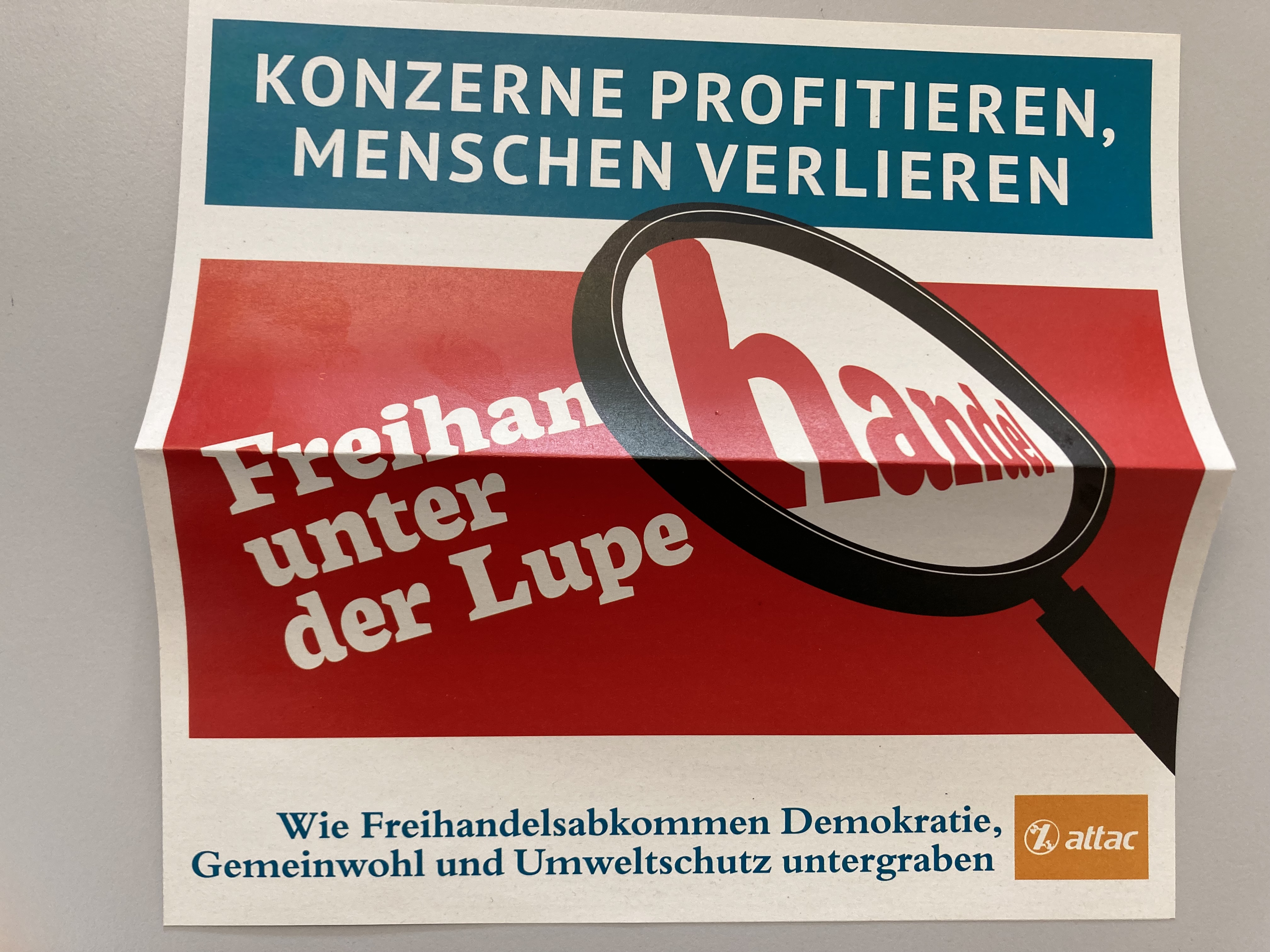 Infopapier Freihandel: "Konzerne profitieren, Menschen verlieren"