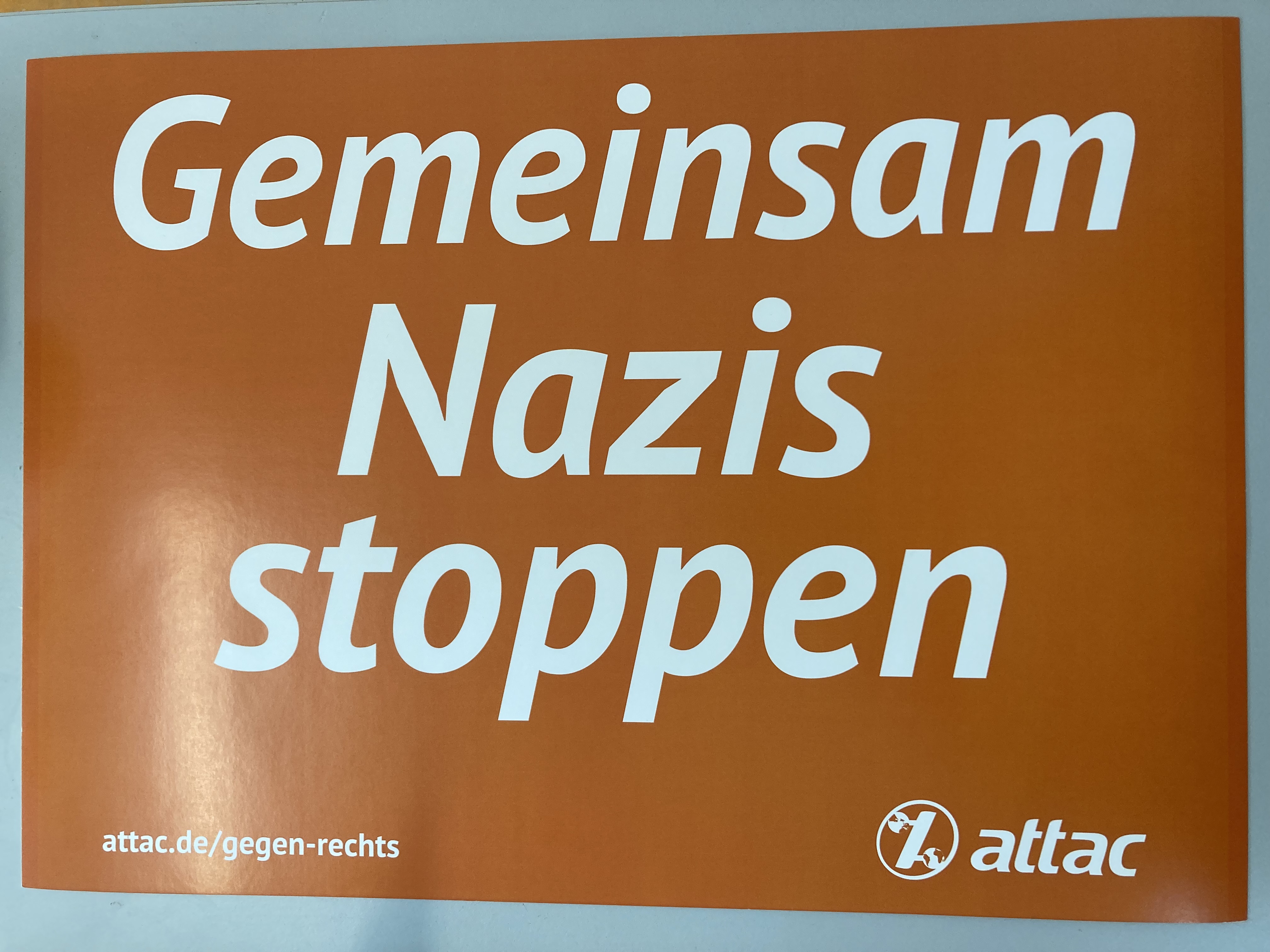 Plakat: "Gemeinsam Nazis stoppen"
