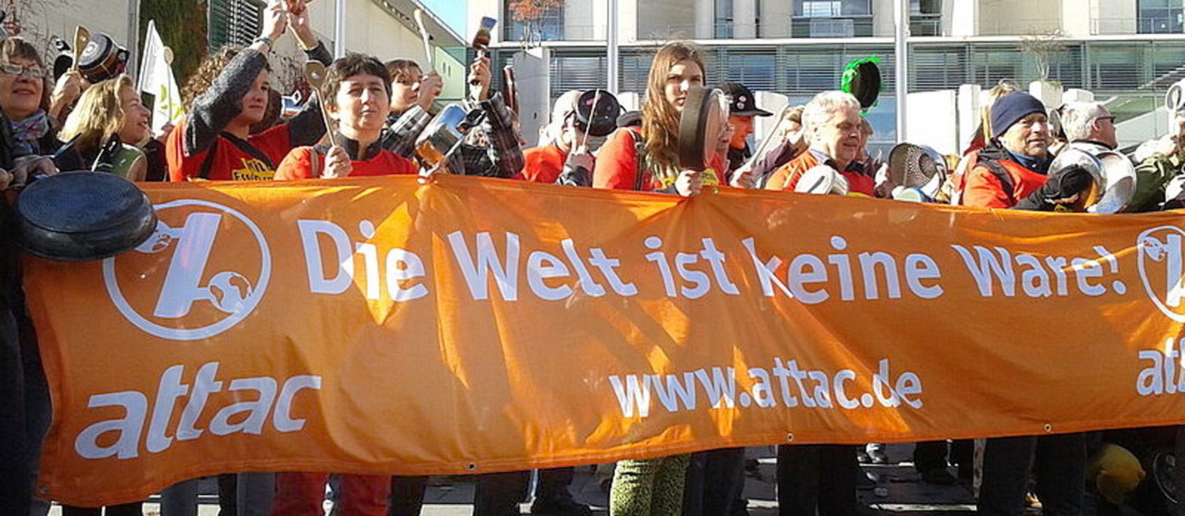 Attac-Banner, 80 x 400 cm